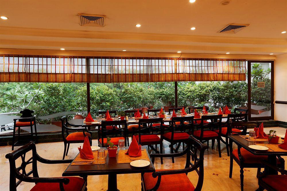 Townhouse 517 La Sapphire Near Delhi Airport Hotel New Delhi Exterior photo