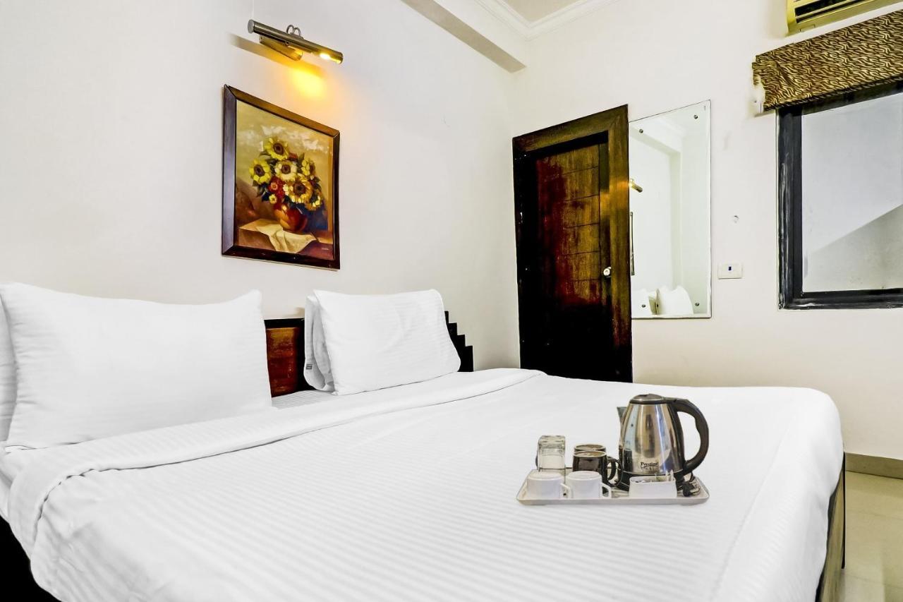 Townhouse 517 La Sapphire Near Delhi Airport Hotel New Delhi Exterior photo